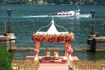 ​В Италии на роскошной вилле проходит свадьба сына Авакова