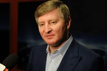 ​Лещенко: Банковая уничтожает Ахметова – олигарх отвечает войной против Зеленского