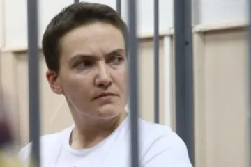 ​ 			 	  	Новости о Савченко: сидит в одиночной камере СИЗО и принимает душ раз в неделю 	  	 	  