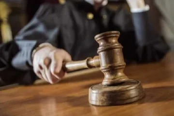 ​ 			 	  	В суде, признавшем незаконной национализацию ПриватБанка, заболели сразу 34 судьи 	  	 	  