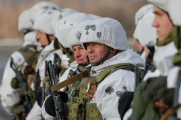 ​ 			 	  	Украинские военные захватили в плен члена диверсионно-разведывательной группы – штаб операции Объединенных сил 	  	 	  