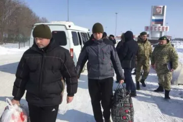 ​ 			 	  	Россия вернула Украине двух пограничников 	  	 	  
