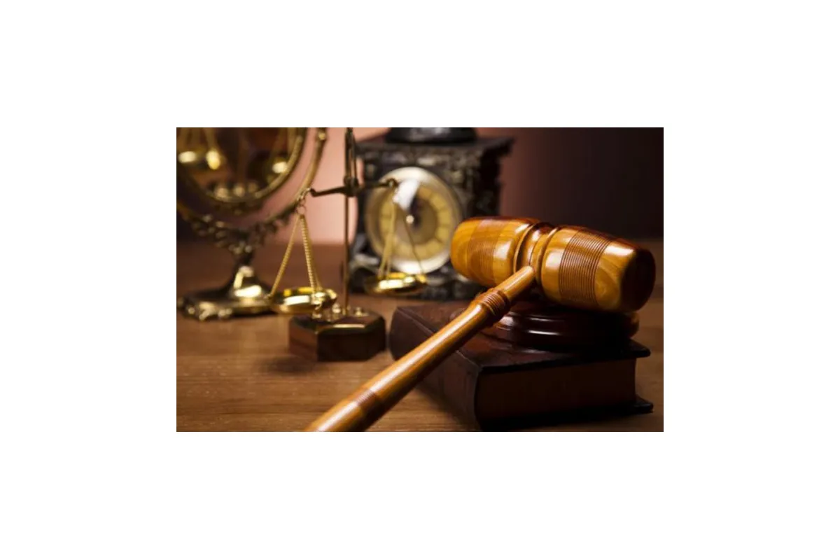 Новий закон про суддів: Зрада влади чи Перемога адвокатів?