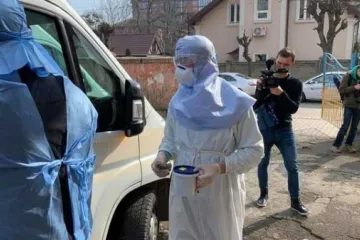 ​ 			 	  	В Черновицкой области из-за коронавируса на карантин закрыли все ВУЗы, школы и детские сады 	  	 	  