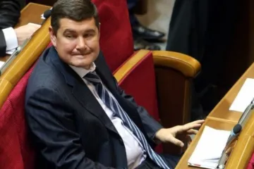 ​ 			 	  	Онищенко заявил, что «кто-то» пытается помешать его возвращению в Украину 	  	 	  