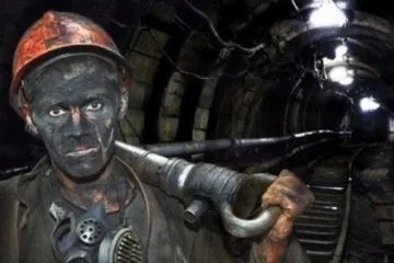 ​ 			 	  	Под стук шахтерских касок. Почему в Лисичанске остановились все шахты, и какие сценарии власти готовят для углепрома 	  	 	  