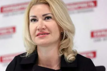 ​ 			 	  	Повлияла измена мужа: кандидат в нардепы от Порошенко объяснила видео с матами 	  	 	  