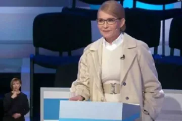 ​ 			 	  	Порошенко і Зеленський не прийшли на дебати, а Тимошенко прийшла 	  	 	  