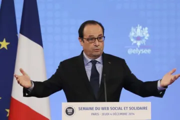 ​Франсуа Олланду