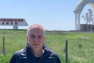 ​ 			 	  	Один из нардепов отдыхал на майские в оккупированном Крыму 	  	 	  