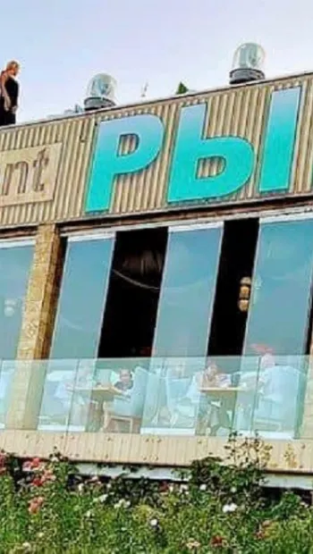 ​Приміщення відомого в Одесі ресторану «Риба», яке фактично відноситься до ресторатора Зарічанського, належить проросійському втікачу Маркову