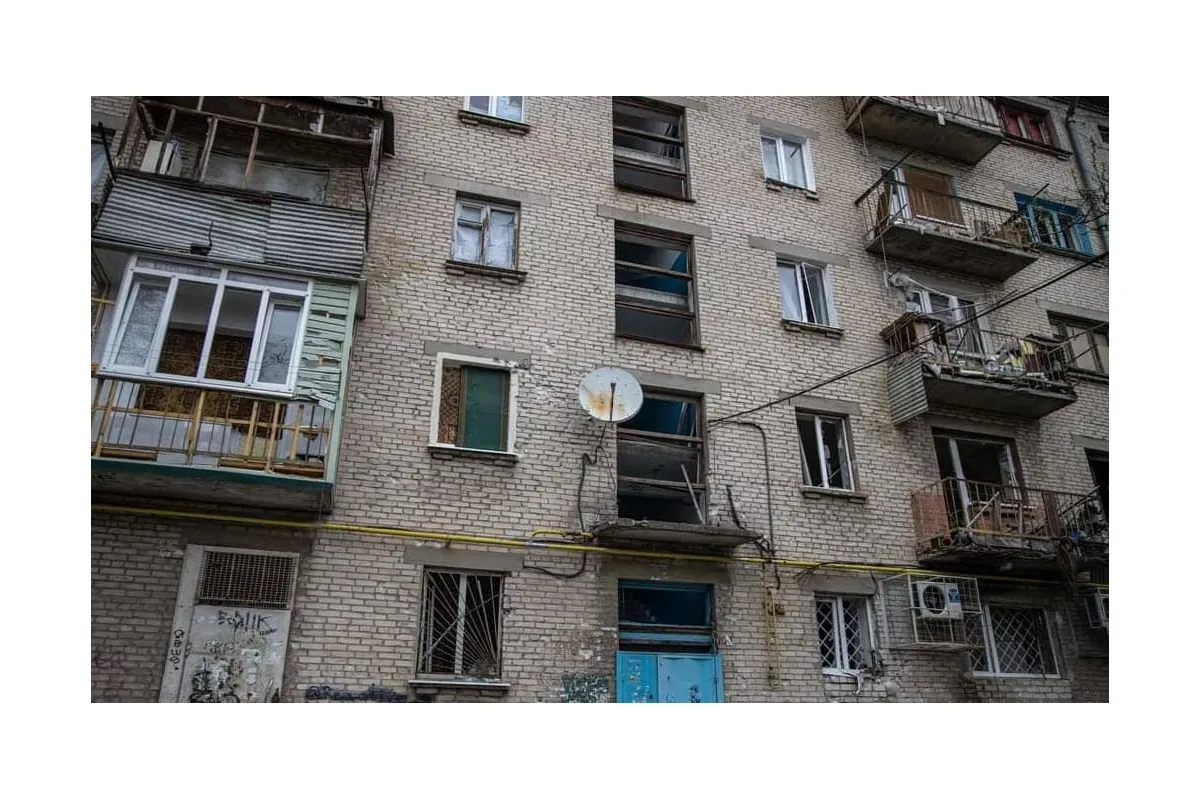Російське вторгнення в Україну : На Луганщині ворог зосередив зусилля на штурмі Оріхового, точаться інтенсивні стрілецькі бої