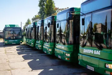 ​У Дніпрі на маршрут № 51 вийдуть автобуси великої місткості