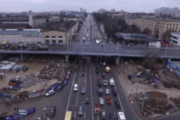 ​Через аварію на колекторі частково обмежено рух на вул. Вадима Гетьмана у бік Шулявського мосту 