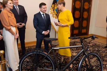 ​Руководство Литвы вслед за президентом Эстонии потроллило Владимира Зеленского. Ну не суки?!!!