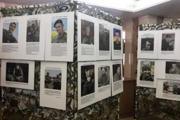 ​Картины украинских воинов покажут в Великобритании. ФОТО