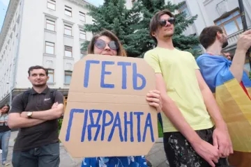 ​Невдоволення українців зростає: соцдослідження