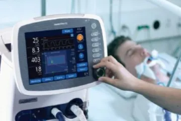 ​Ілон Маск безкоштовно відправляє апарати штучної вентиляції легень