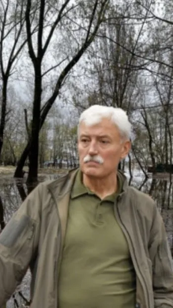 ​“Аква-паркінг” на Оболоні: громадськість вимагає припинити забудову берега Дніпра