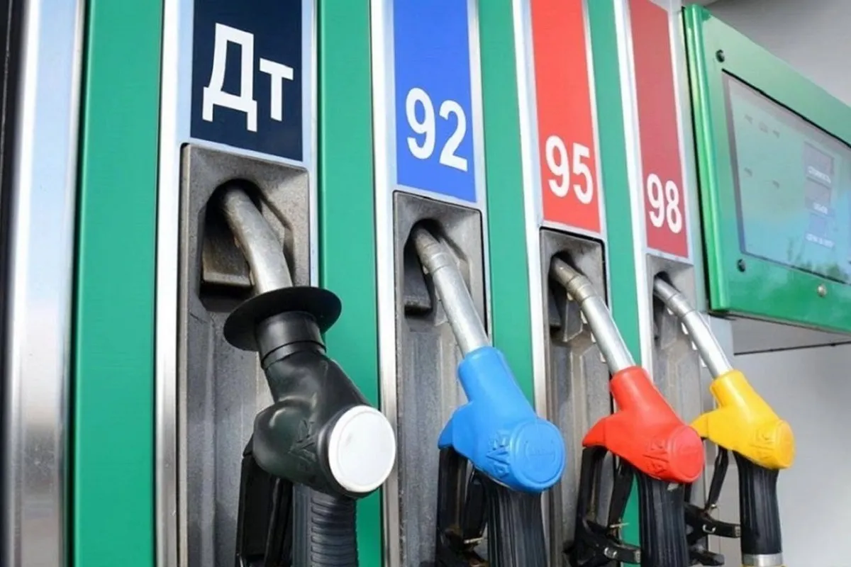Кабмин собрается поднять цену бензина и дизеля почти на гривню