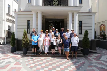 ​Канадська делегація українців відвідала Дніпровську єпархію Православної Церкви України.