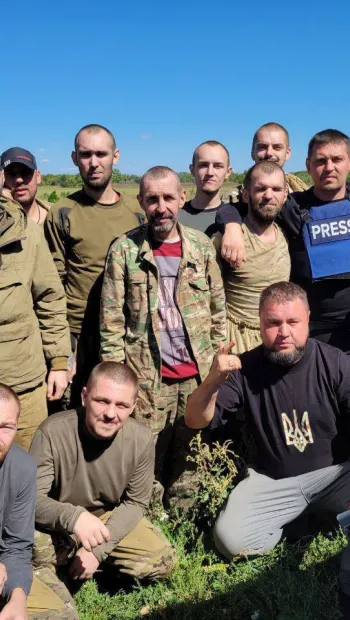 ​ В Україну повернулися з полону 14 українських захисників