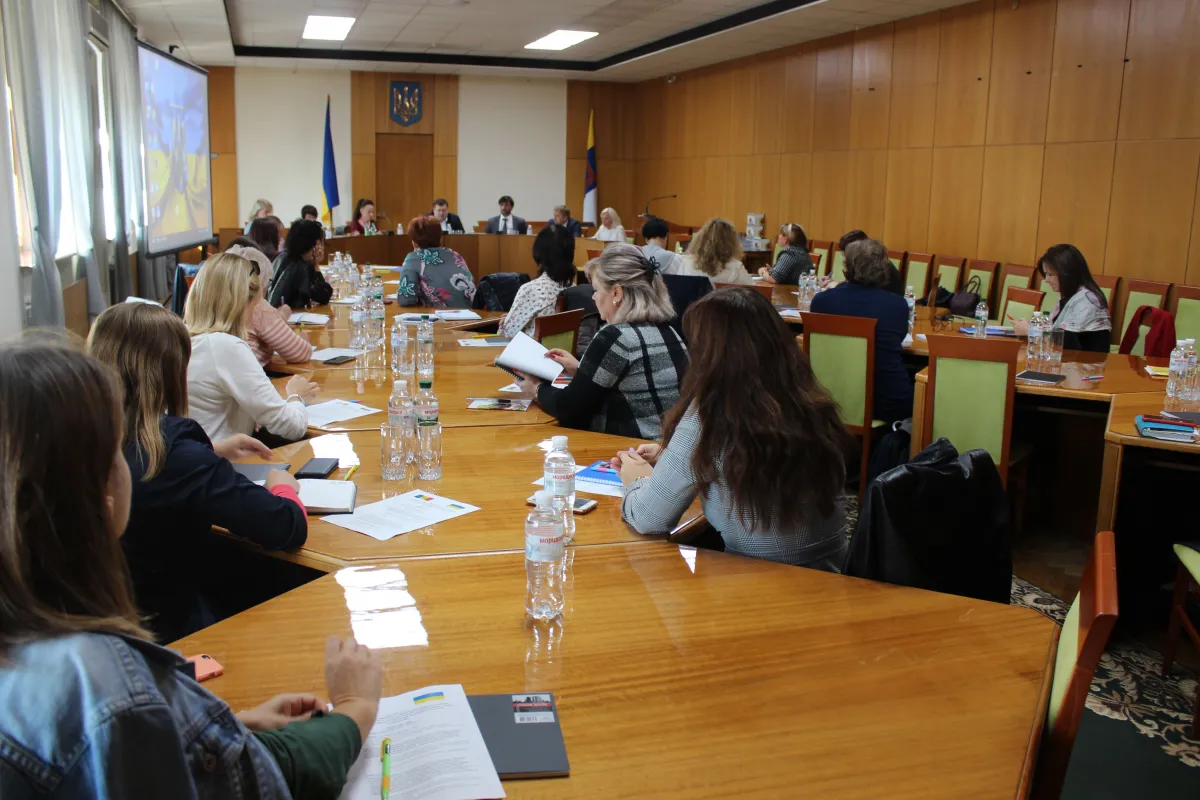 Керівник юстиції Одещини взяв участь в засіданні круглого столу, присвяченому забезпеченню допомоги постраждалим від торгівлі людьми