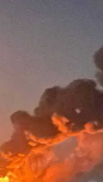 ​Росіяни атакували дронами-камікадзе нафтобазу в Кропивницькому, є влучання (подробиці)