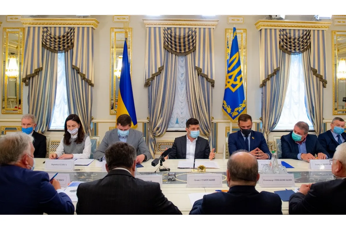 В Україні існує кадровий голод, і цю проблему мають вирішувати держава та вища освіта – Президент