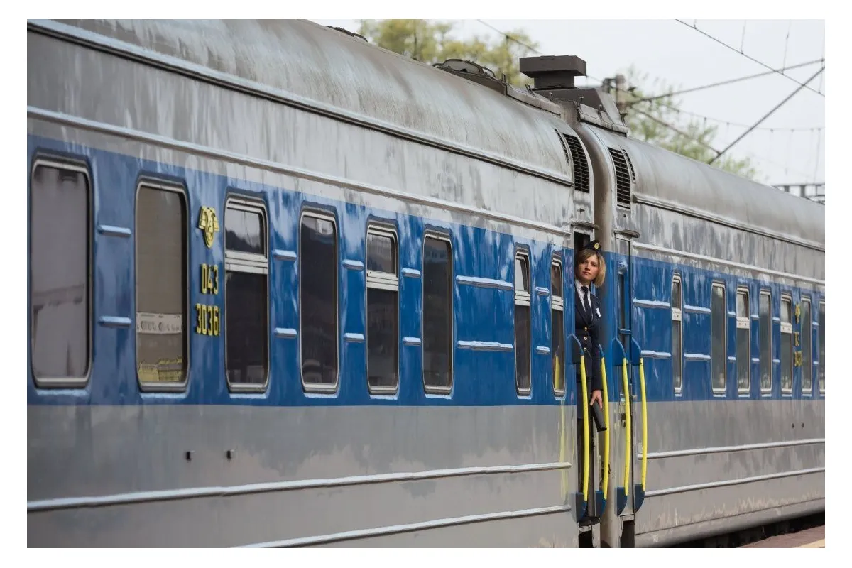 На поїзд «Дніпро-Трускавець» припинили продаж квитків до Тернополя