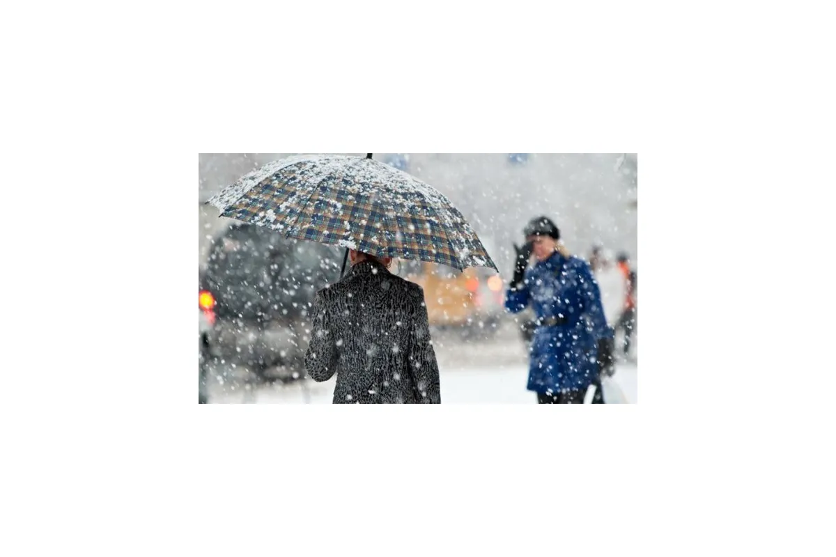 Дощ з мокрим снігом: погода в Україні