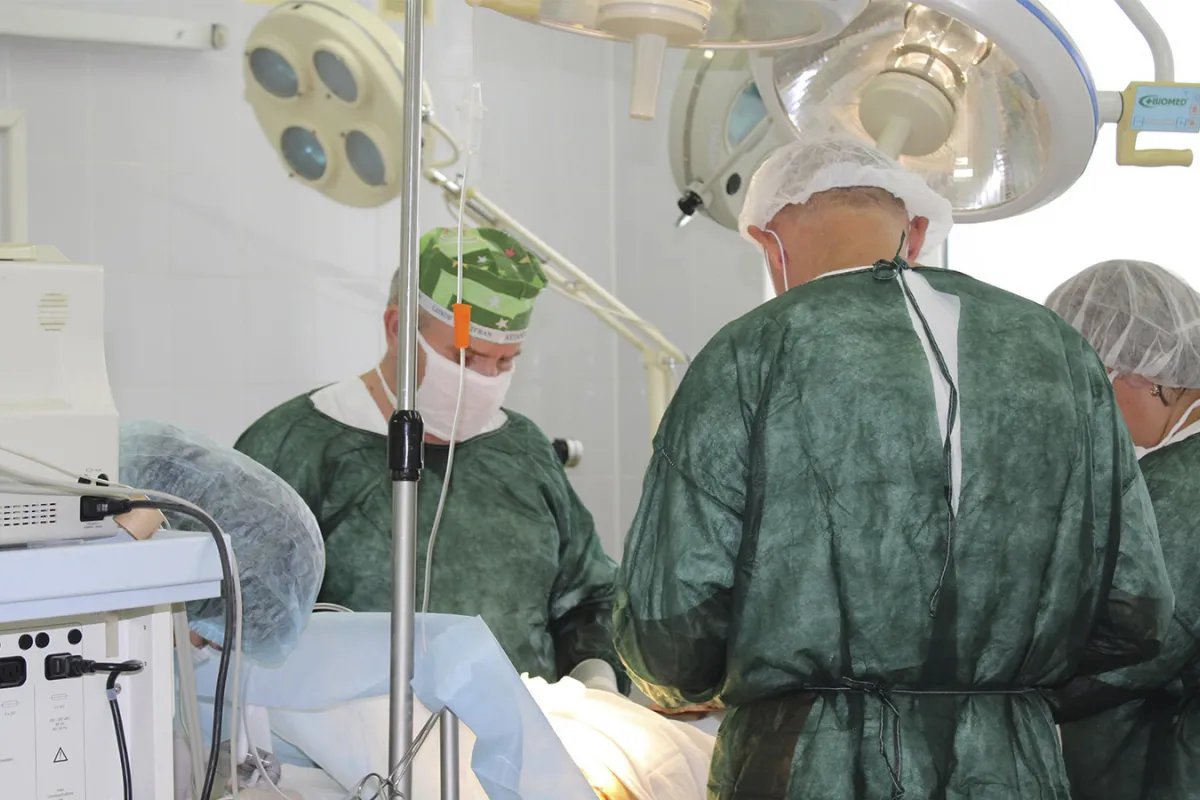 У Волинській області лікарям вдалося врятувати чоловіка, який напередодні отримав ножові поранення
