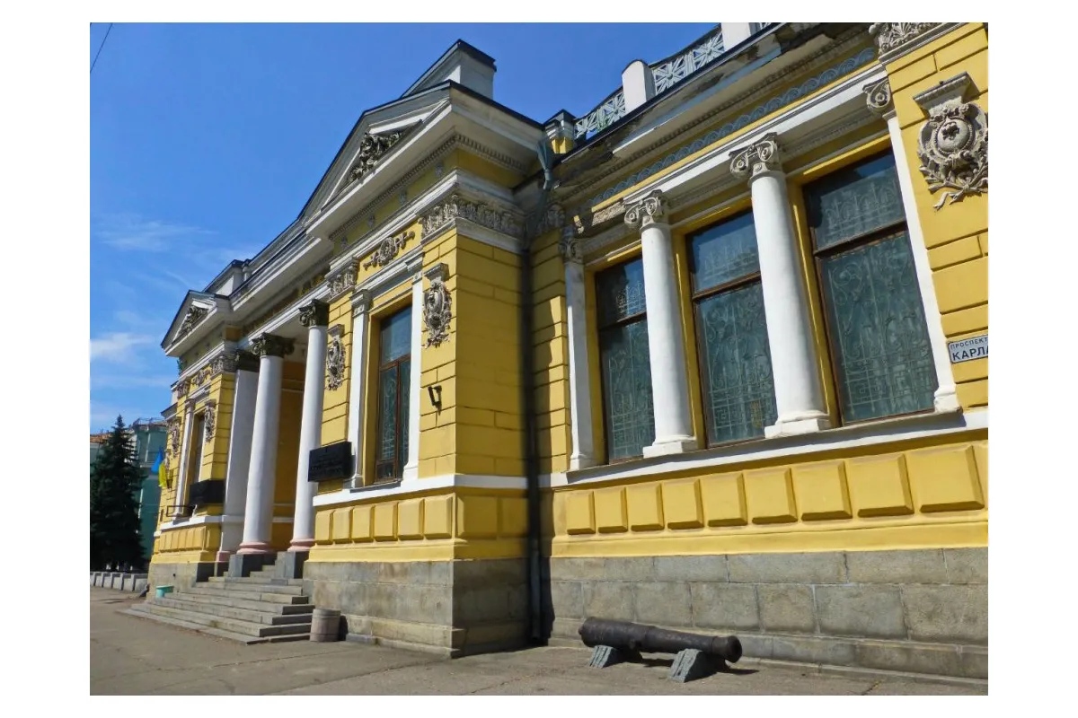 Нові неймовірні надбання Дніпровського історичного музею!