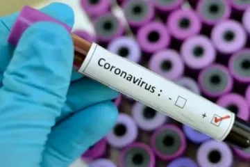 ​Громадяни України, які не повернулись додому за кордону, борються з коронавірусом там