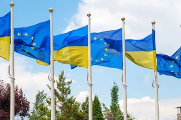 ​Російське вторгнення в Україну : Єврокомісія цього тижня зробить крок до отримання Україною статусу кандидата в ЄС