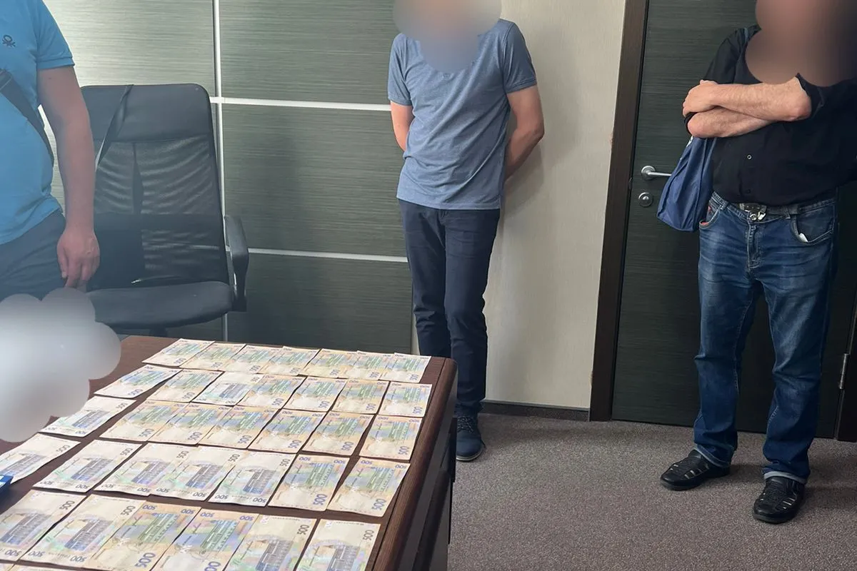 Посадовця податкової служби Київщини судитимуть за одержання хабаря від приватного підприємця