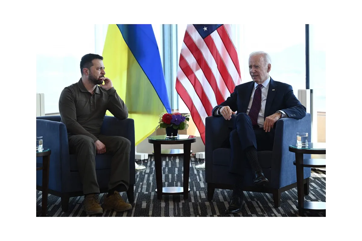 Зеленський закликав Байдена негайно запросити Україну до НАТО, – CNN