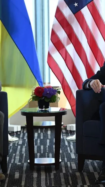​Зеленський закликав Байдена негайно запросити Україну до НАТО, – CNN