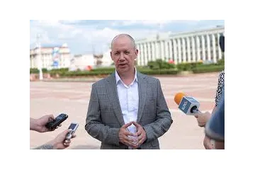 ​ Опозиційний білоруський політик не зміг чітко сказати, чий Крим