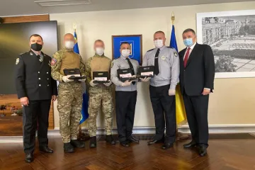 ​Аваков нагородив поліцейських, які врешті-решт ліквідували терориста із Полтави 