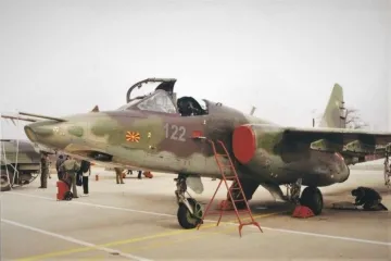 ​Північна Македонія передала Україні чотири Су-25. Про це пишуть місцеві ЗМІ