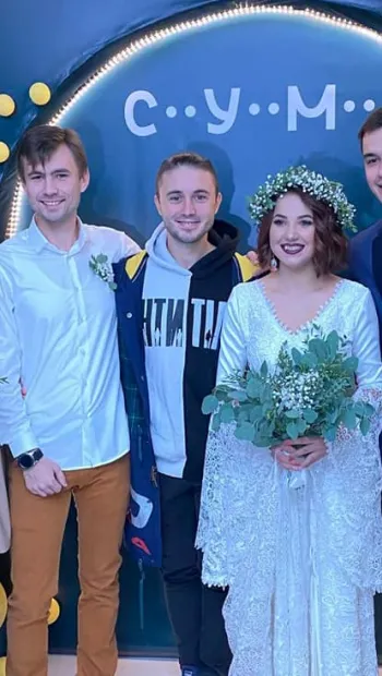 ​Інформаційне агентство : У Сумах відомий український гурт "Антитіла" завітав на реєстрацію шлюбу 
