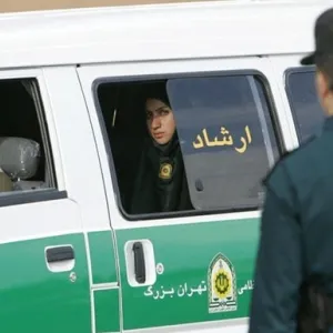 ​Іран переглядає закон про обов’язкове носіння хіджаба – The Guardian