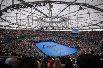 ​Прапор, заляпаний кров'ю українців: на Australian Open дозволили виступити росіянам