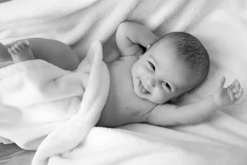 ​У Сенцова родилась дочь, назвали крошку Эммой. Фото