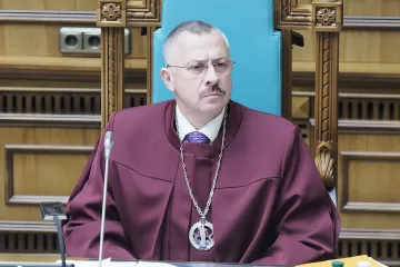 ​В Конституционном Суде произошел спор за место Тупицкого