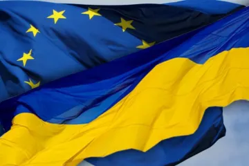 ​Російське вторгнення в Україну : ЄС оголосив про п'ятий пакет санкцій проти росії.