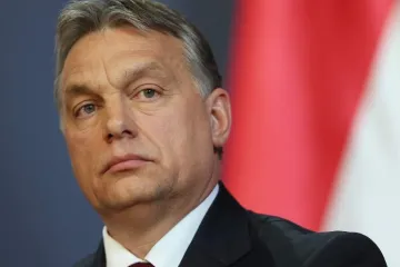 ​Російське вторгнення в Україну :  Орбану доведеться обирати між Росією та іншим світом - Володимир Зеленський 