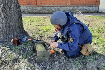 ​Російське вторгнення в Україну : Оперативна інформація щодо роботи піротехнічних підрозділів ДСНС на території країни