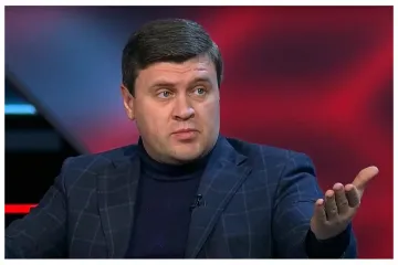 ​Нардеп Вадим Ивченко: «Зупини лося», драки в раде, контрабанда леса и занимательная декларация